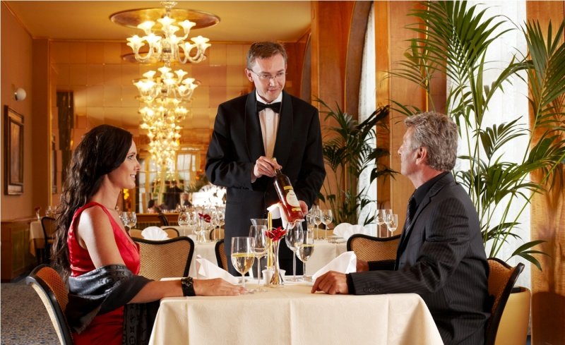 Najluxusnejší luhačovický hotel získal prestížne ocenenie Hotel roka 2014