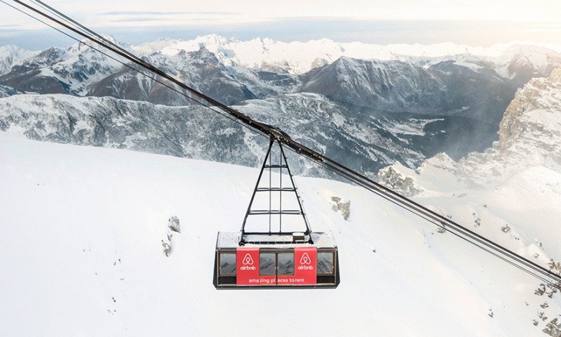 Izba zavesená 2743 m nad morom