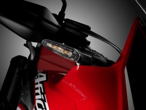 In Drive magazín Slovak Lines odporúča !