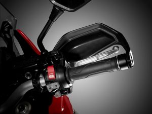 In Drive magazín Slovak Lines odporúča !